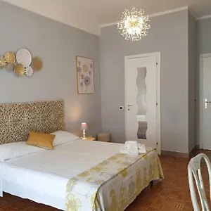 Max Guest house